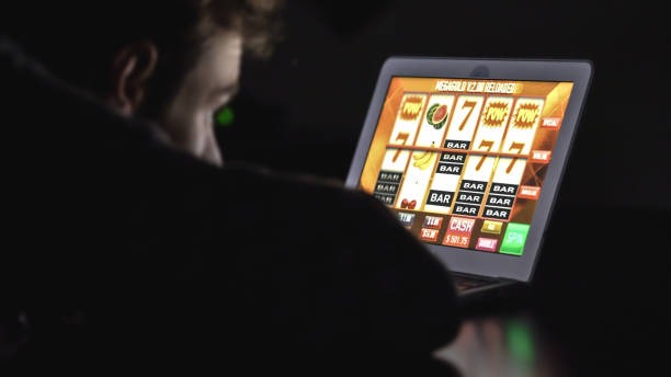 Game Demo interface showing slot game selection on asiaklub slot